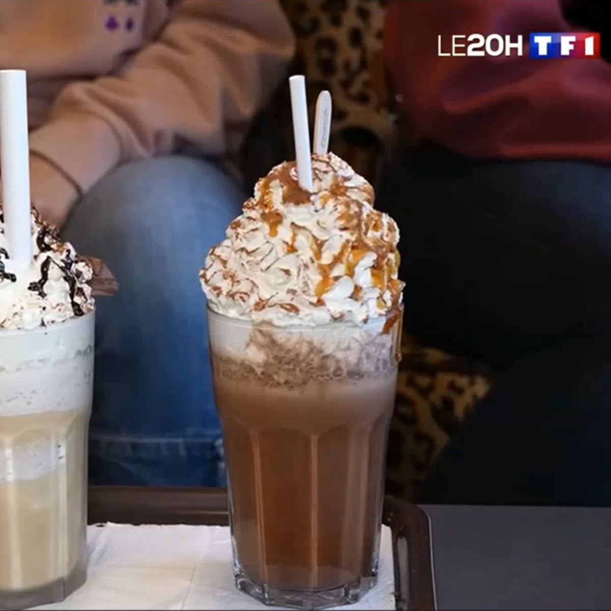 20H de TF1 — Les cafés glacés s'imposent chez les Français